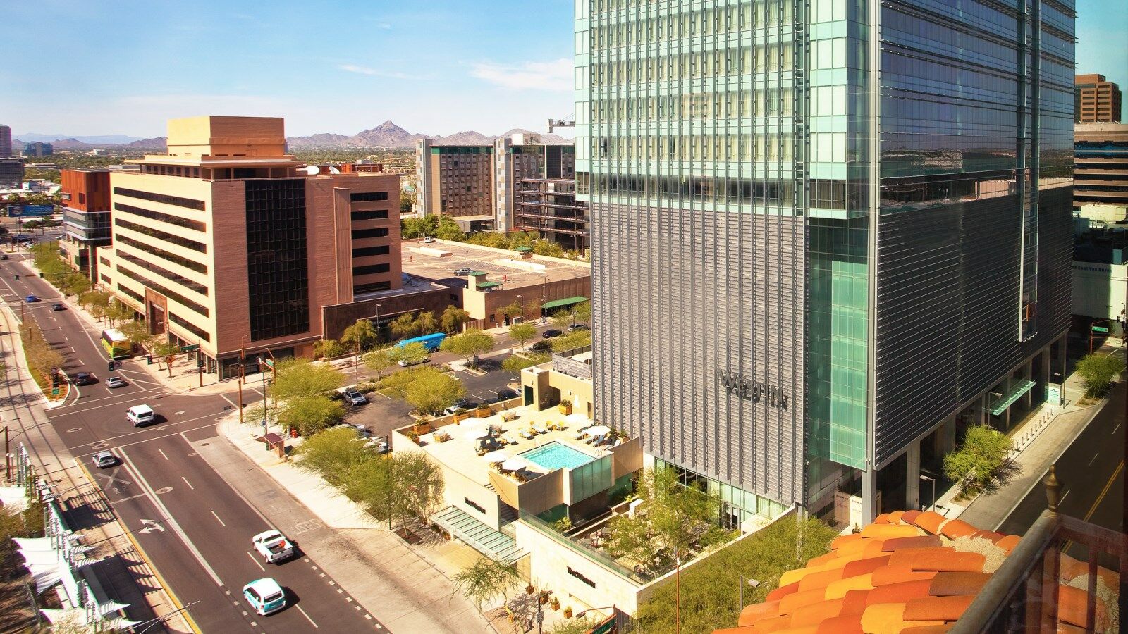 The Westin Phoenix Downtown Exterior photo